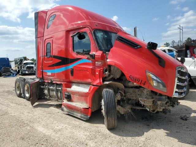  Salvage Freightliner Cascadia 1