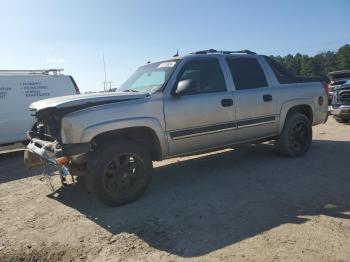  Salvage Chevrolet Avalanche