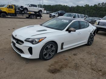  Salvage Kia Stinger