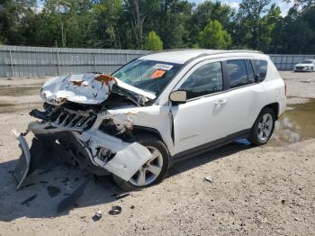  Salvage Jeep Compass