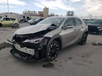  Salvage Lexus Ux