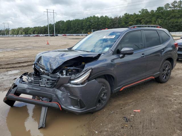  Salvage Subaru Forester