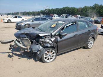  Salvage Ford Fiesta