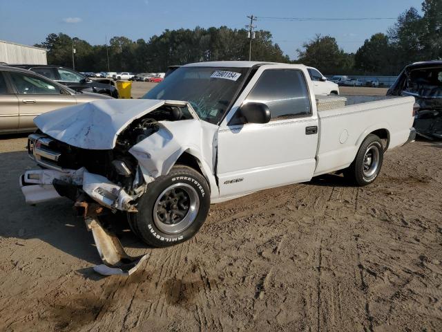  Salvage Chevrolet S-10