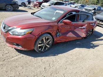  Salvage Nissan Altima