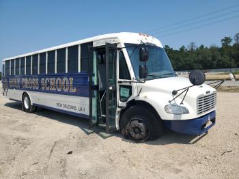  Salvage Freightliner Chassis B2