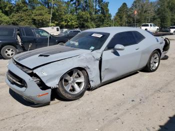  Salvage Dodge Challenger