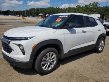  Salvage Chevrolet Trailblazer