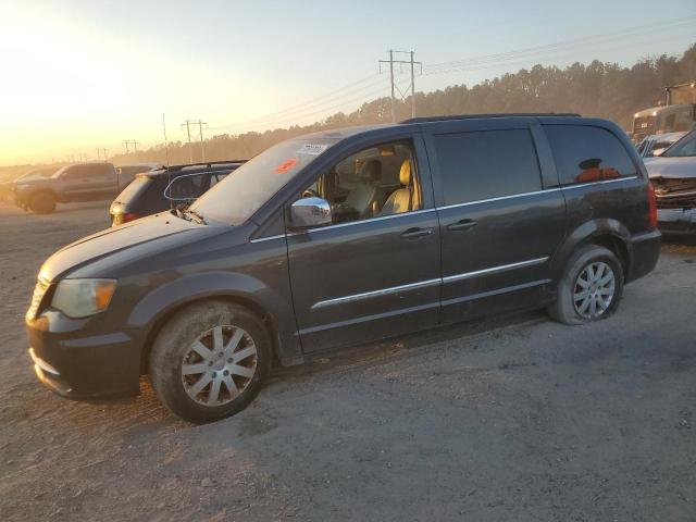  Salvage Chrysler Minivan