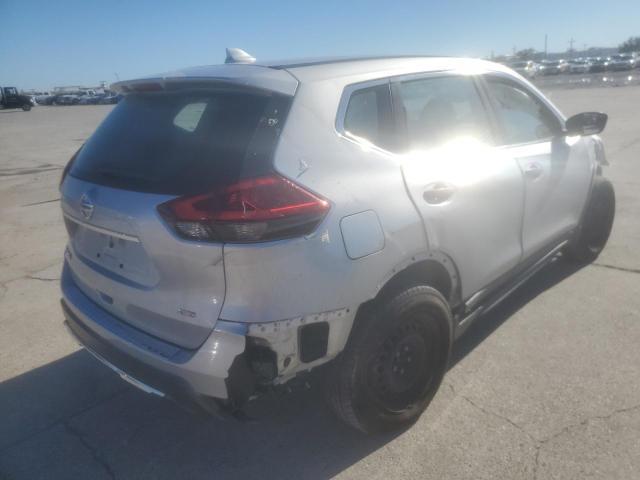 Nissan Rogue S Image 2