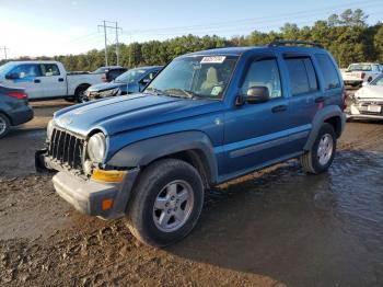  Salvage Jeep Liberty