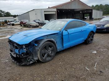  Salvage Ford Mustang