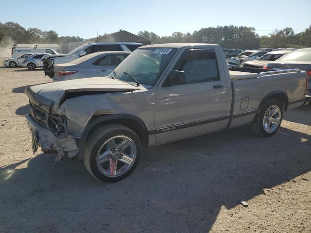  Salvage Chevrolet S-10