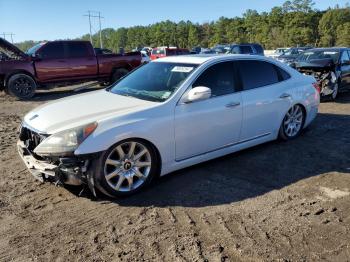  Salvage Hyundai Equus