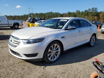  Salvage Ford Taurus