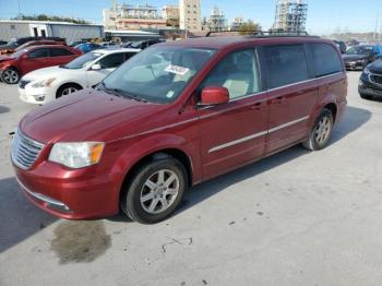  Salvage Chrysler Minivan