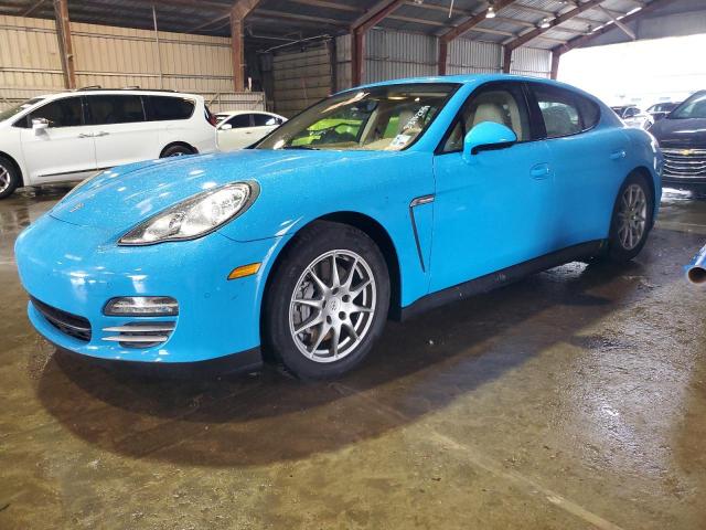  Salvage Porsche Panamera