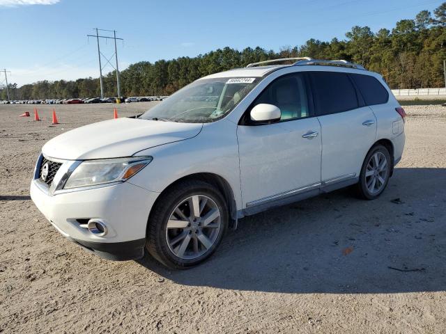  Salvage Nissan Pathfinder