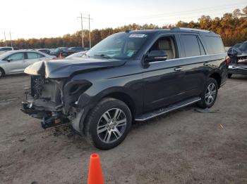  Salvage Ford Expedition