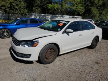  Salvage Volkswagen Passat