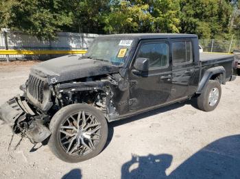  Salvage Jeep Gladiator