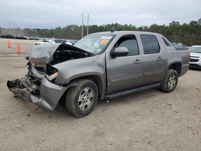  Salvage Chevrolet Avalanche