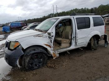  Salvage Nissan Pathfinder