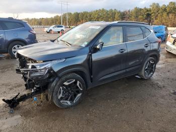  Salvage Kia Seltos