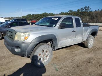  Salvage Toyota Tacoma