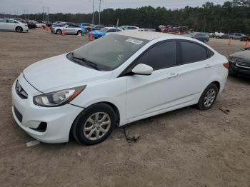  Salvage Hyundai ACCENT