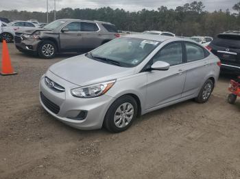  Salvage Hyundai ACCENT
