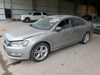 Salvage Volkswagen Passat