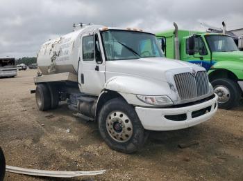  Salvage International 4300
