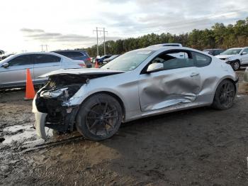  Salvage Hyundai Genesis