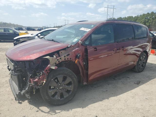  Salvage Chrysler Pacifica