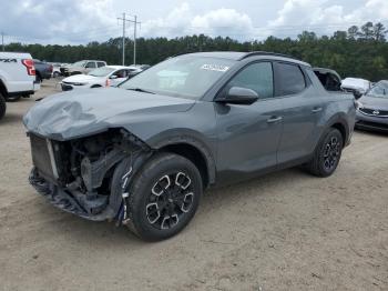  Salvage Hyundai SANTA CRUZ