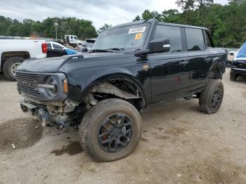  Salvage Ford Bronco