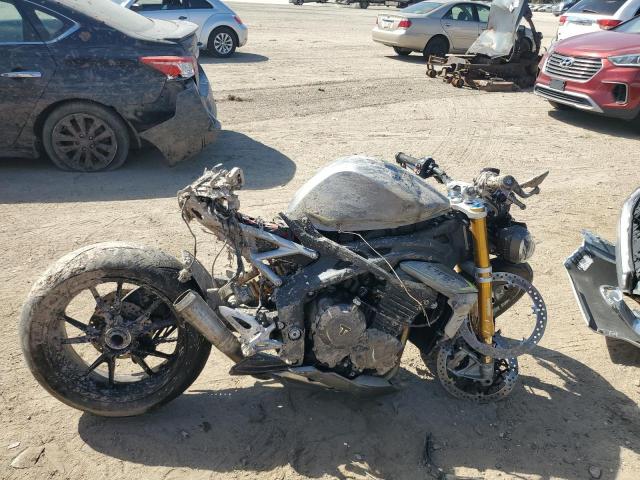  Salvage Triumph Motorcycle Speedtripl