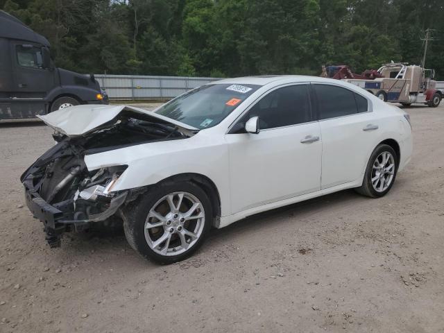  Salvage Nissan Maxima