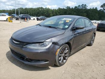  Salvage Chrysler 200