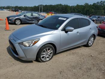  Salvage Toyota Yaris