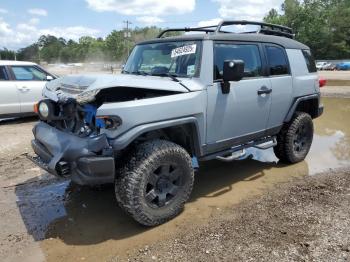  Salvage Toyota FJ Cruiser