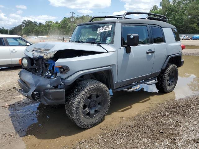  Salvage Toyota FJ Cruiser