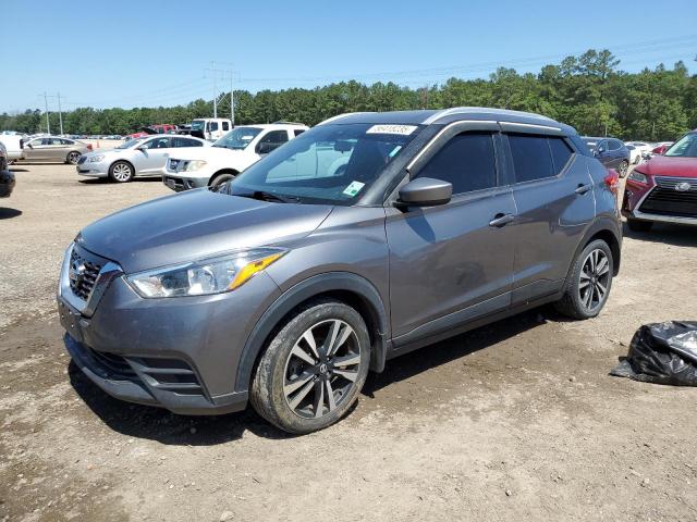  Salvage Nissan Kicks