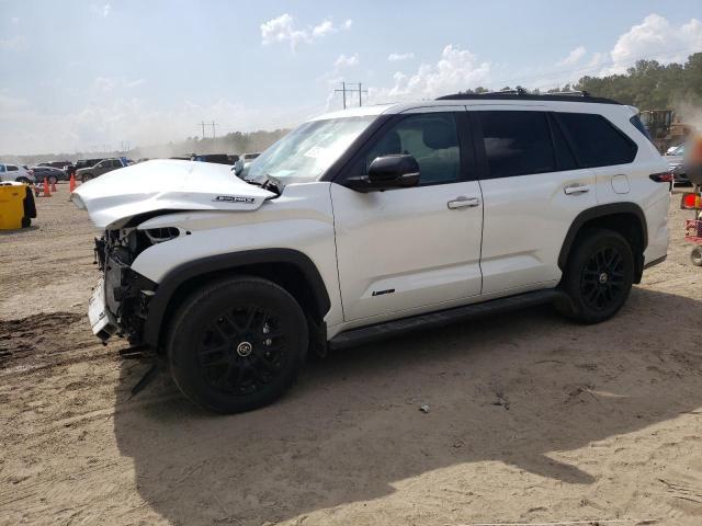  Salvage Toyota Sequoia
