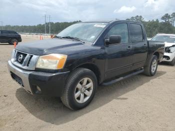  Salvage Nissan Titan