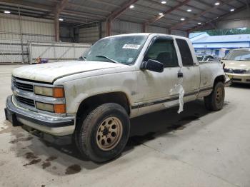  Salvage Chevrolet Gmt