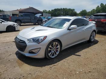  Salvage Hyundai Genesis