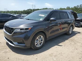  Salvage Kia Carnival
