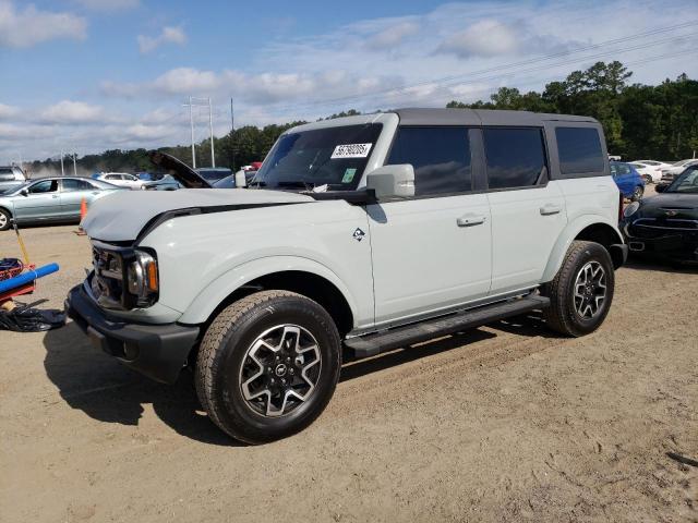  Salvage Ford Bronco